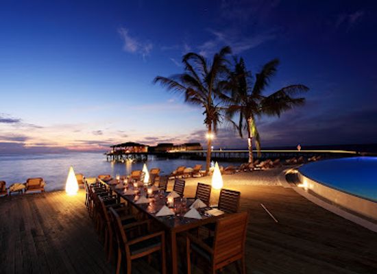 maldives/veligandu-island/bar/viu-bar-centara-ras-fushi-resort-spa-maldives