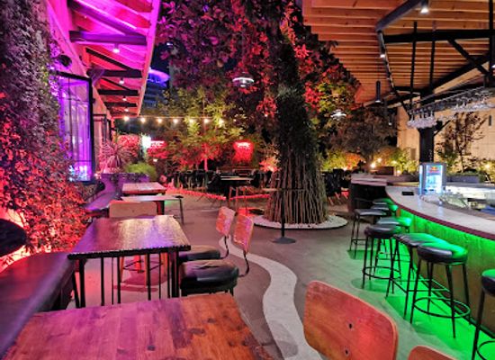 albania/mysia/bar/n-mes