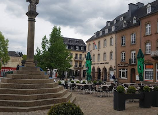 luxembourg/mullerthal/bar/cafe-um-moart