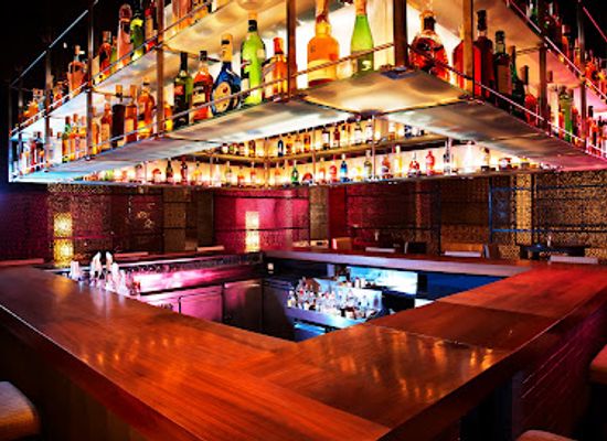 india/mumbai/colaba/bar/wink