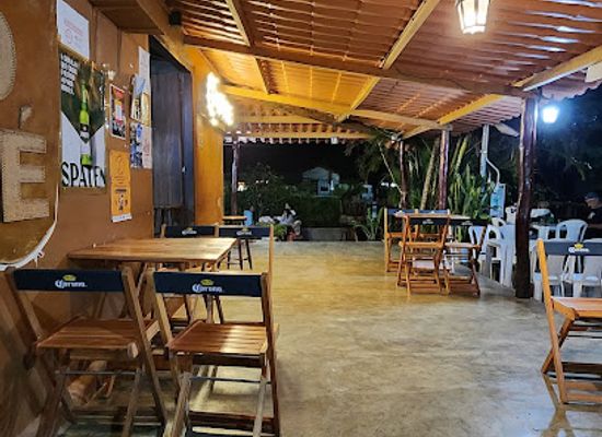 brazil/chapada-dos-veadeiros/bar/bar-do-pele