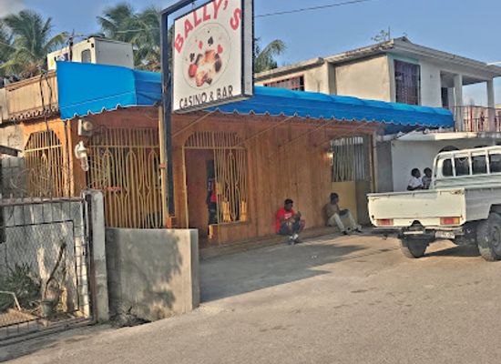 haiti/nippes/bar/bally-s-bar-restaurant-club