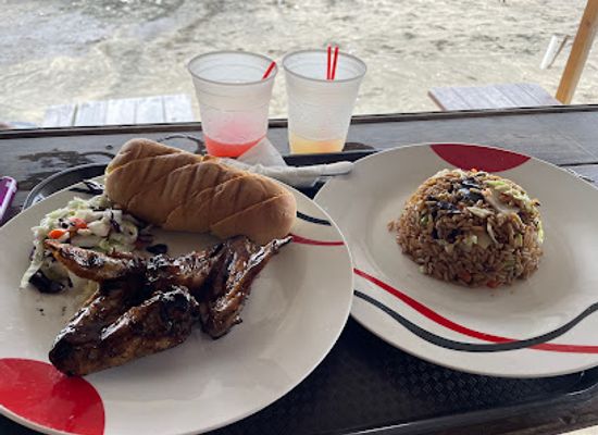 saint-kitts-and-nevis/newcastle/bar/sun-fun-beach-bar