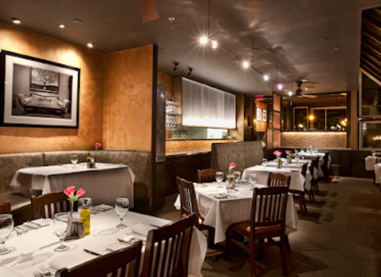 colorado/telluride/bar/cosmopolitan-restaurant