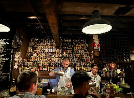 australia/sydney/bar/the-baxter-inn