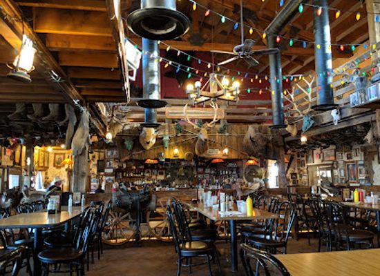 arizona/superstition-mountains/bar/mammoth-steak-house-and-saloon