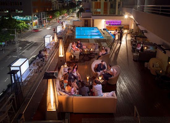 australia/south-west/bar/soleil-pool-bar