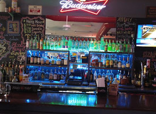 california/mojave-desert/bar/plan-b-live-entertainment-cocktails