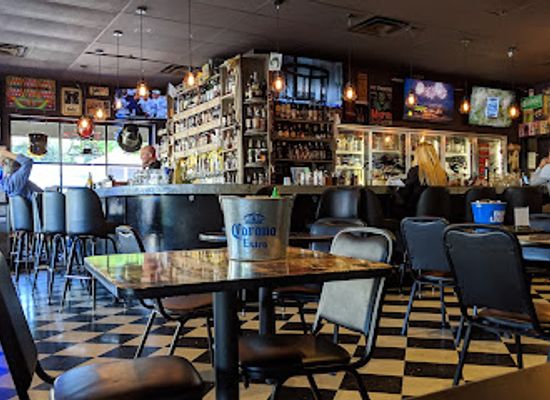 alabama/cahaba-river/bar/black-market