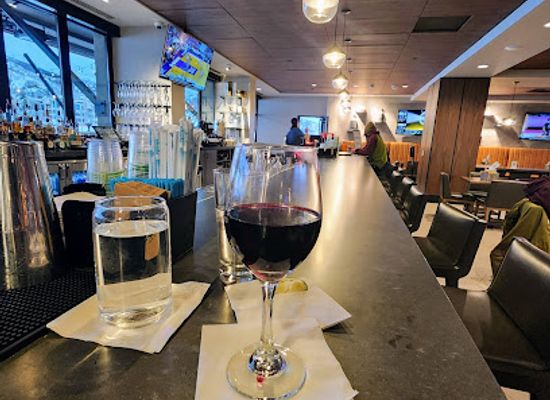colorado/steamboat-springs/bar/saddles