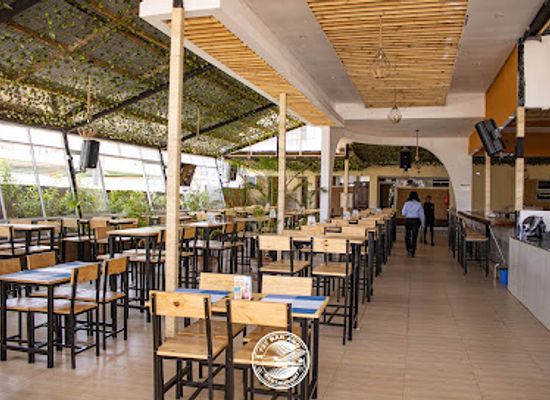 kenya/nairobi/karen/bar/727-lounge