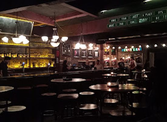 indonesia/jakarta/east-jakarta/bar/penny-lane-pramuka