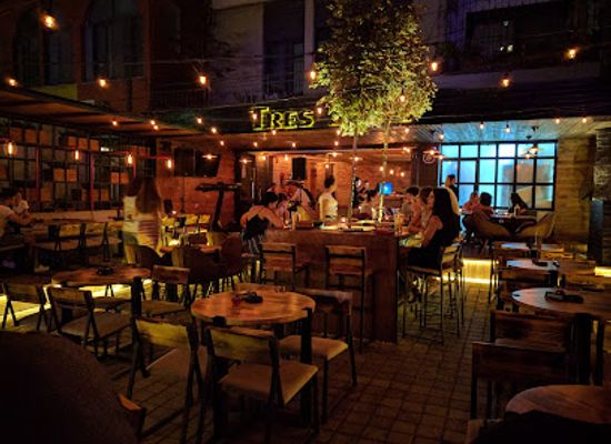 albania/durres-coast/bar/tres-jolie