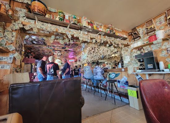 wyoming/weston-county/bar/buckhorn-bar-and-grill