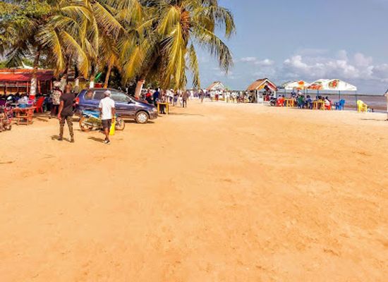 guinea/lola-region/bar/africa-lounge-bar