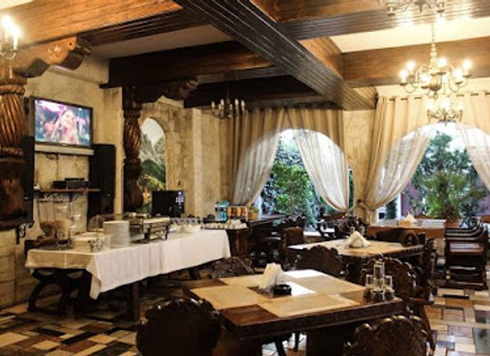 romania/transylvania/bar/hunter-prince-castle-dracula