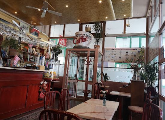slovenia/bled/bar/a-propos-cocktail-bar