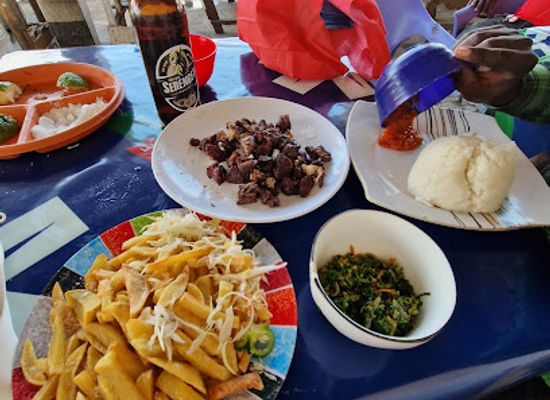 tanzania/coastal-zone/bar/toroka-uje-hut