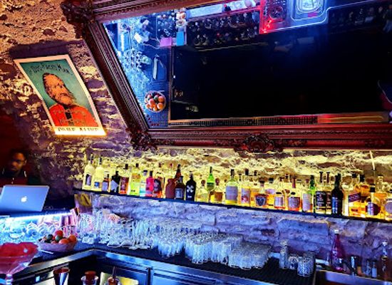 czechia/north-bohemia/bar/le-valmont-club-lounge