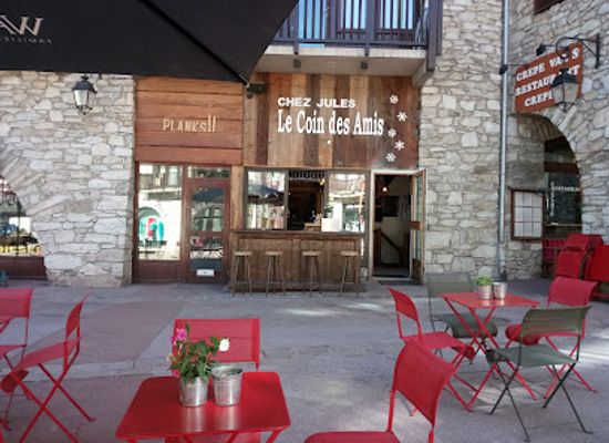 france/val-d-isere/bar/chez-jules-le-coin-des-amis