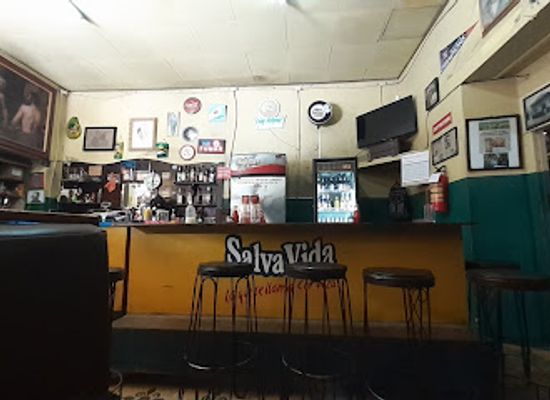 honduras/central-highlands/bar/tito-aguacate