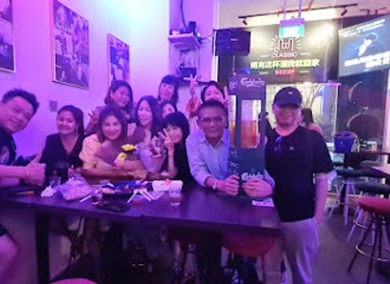 singapore/toa-payoh/bar/gossip-bar-your-go-to-ktv-karaoke-bar-in-singapore