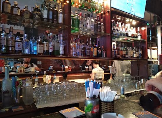 vietnam/mekong-delta/bar/kim-s-tavern