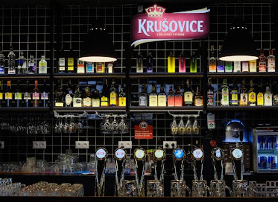 slovakia/tatras/bar/novy-lunik-pub