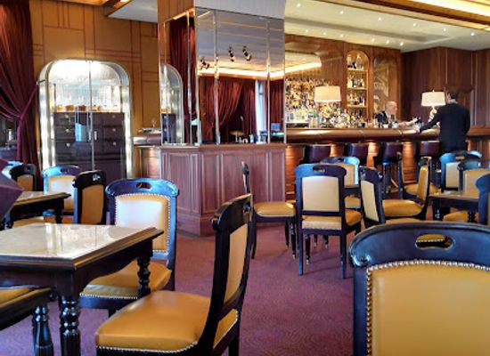 monaco/monaco-yacht-club/bar/le-bar-americain