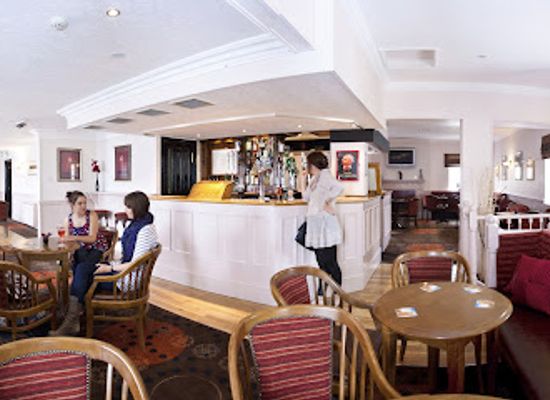 jersey/st-helier-waterfront/bar/post-horn