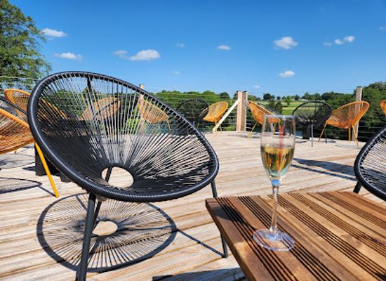 belgium/liege/bar/lake-beer-winter-terrasse