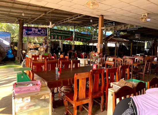 cambodia/kampong-chhnang/bar/angkor-thmey-restaurant