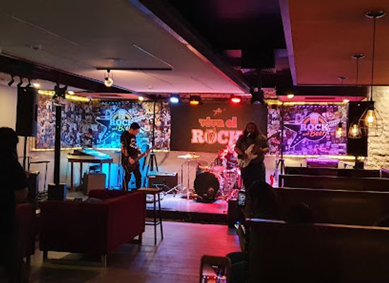 panama/panama-city/bar/rock-and-beer