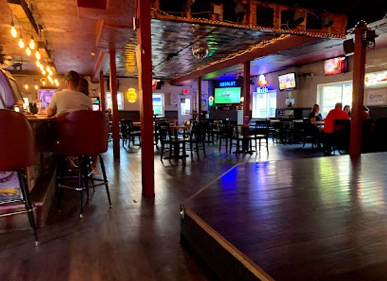 ohio/southwest-ohio/bar/the-belle-and-the-bear