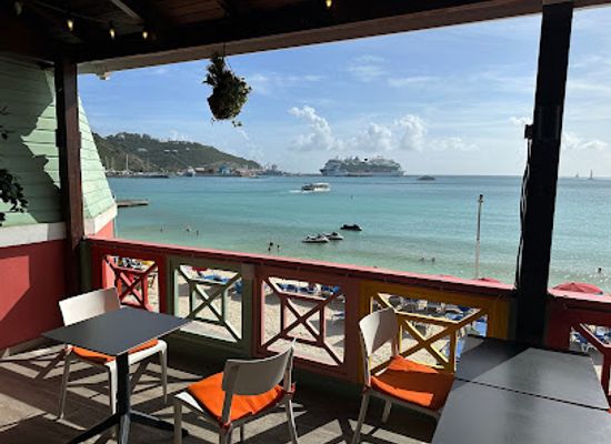 sint-maarten/great-bay-beach/bar/dutch-blonde-beach-bar-restaurant