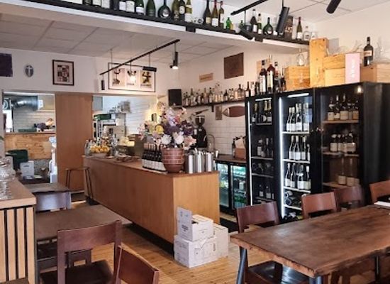 denmark/silkeborg/bar/vivi-mad-vinbar