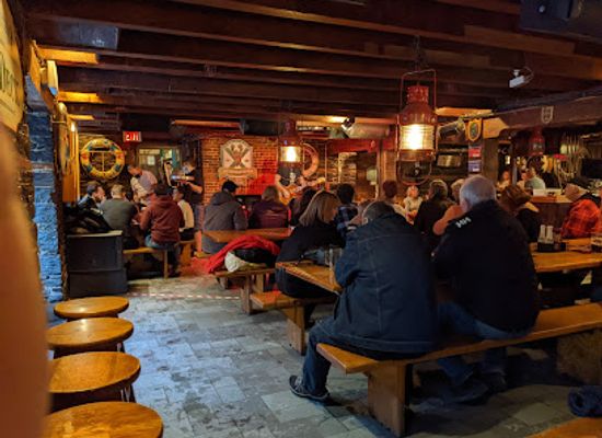 canada/halifax/downtown-halifax/bar/the-lower-deck