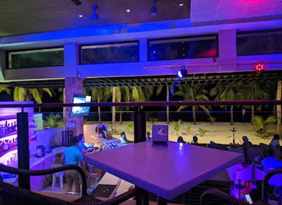 philippines/mimaropa/bar/wave-bar-lounge-at-henann-regency-resort-spa