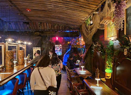 california/anaheim/anaheim-gardenwalk/bar/strong-water-anaheim