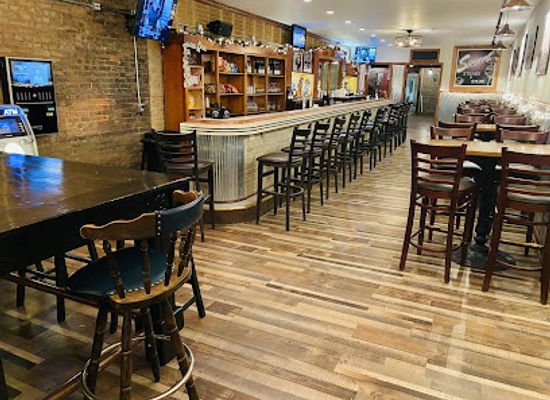 illinois/driftless-area/bar/mount-carroll-pub