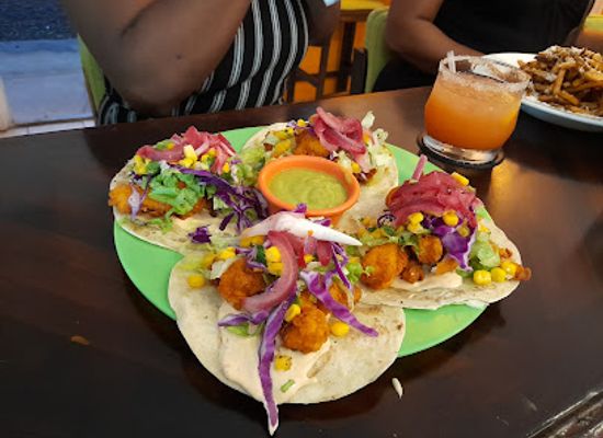 saint-kitts-and-nevis/saint-kitts-southeast-peninsula/bar/coconut-grove-cafe-bar-pizzeria