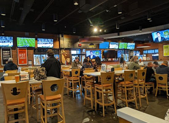 kentucky/cumberland-plateau/bar/wings-and-rings