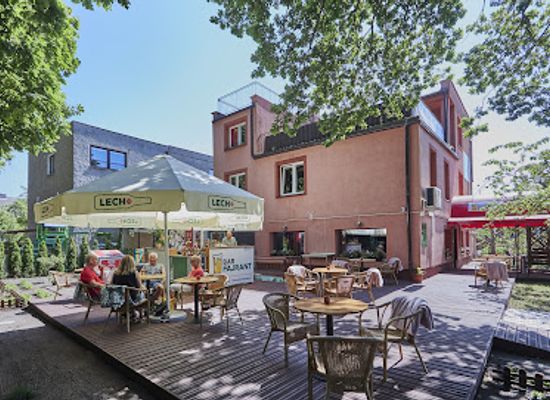 poland/szczecin-lagoon/bar/bar-fajrant