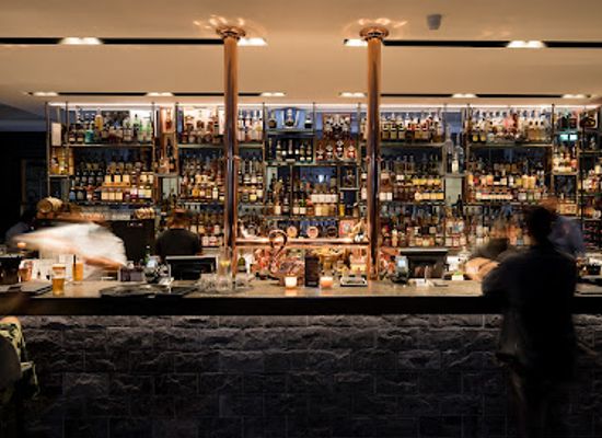 australia/far-west/bar/heritage-lounge