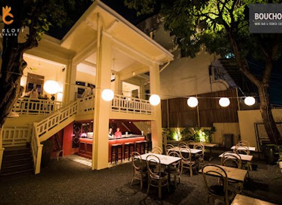 cambodia/prey-veng/bar/bouchon-wine-bar
