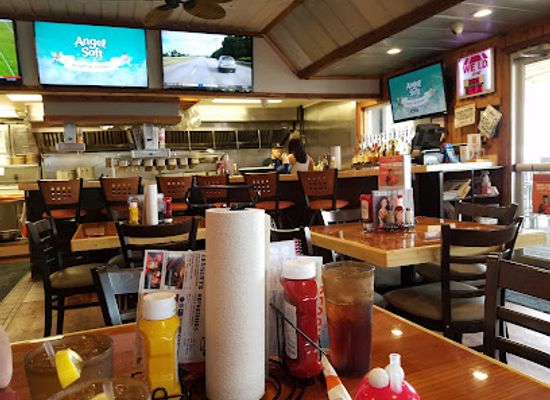 alabama/gulf-shores/bar/hooters