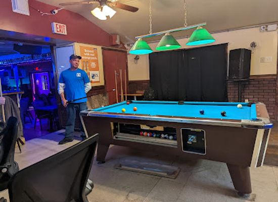 west-virginia/eastern-panhandle/bar/angel-s-bar-grill