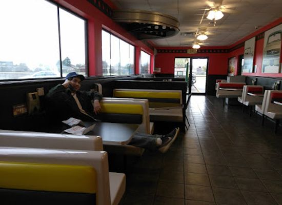 oklahoma/wichita-mountains-wildlife-refuge/bar/sonic-drive-in