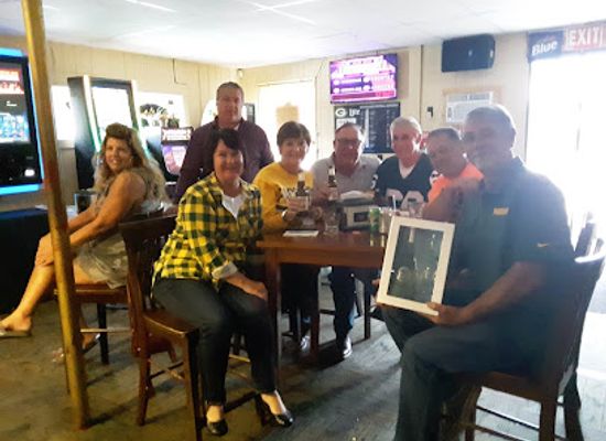 wisconsin/great-river-road/bar/o-brien-s-pub