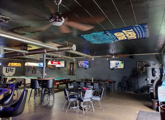 kentucky/knobs-region/bar/the-money-pit-bar